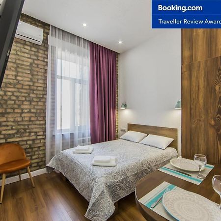Apartamento Kyiv Cozy Loft Exterior foto