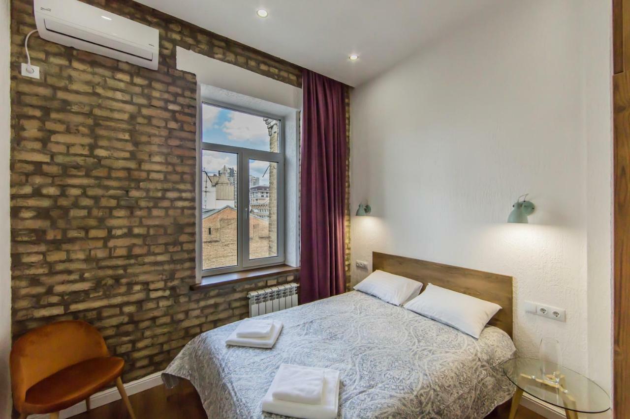 Apartamento Kyiv Cozy Loft Exterior foto
